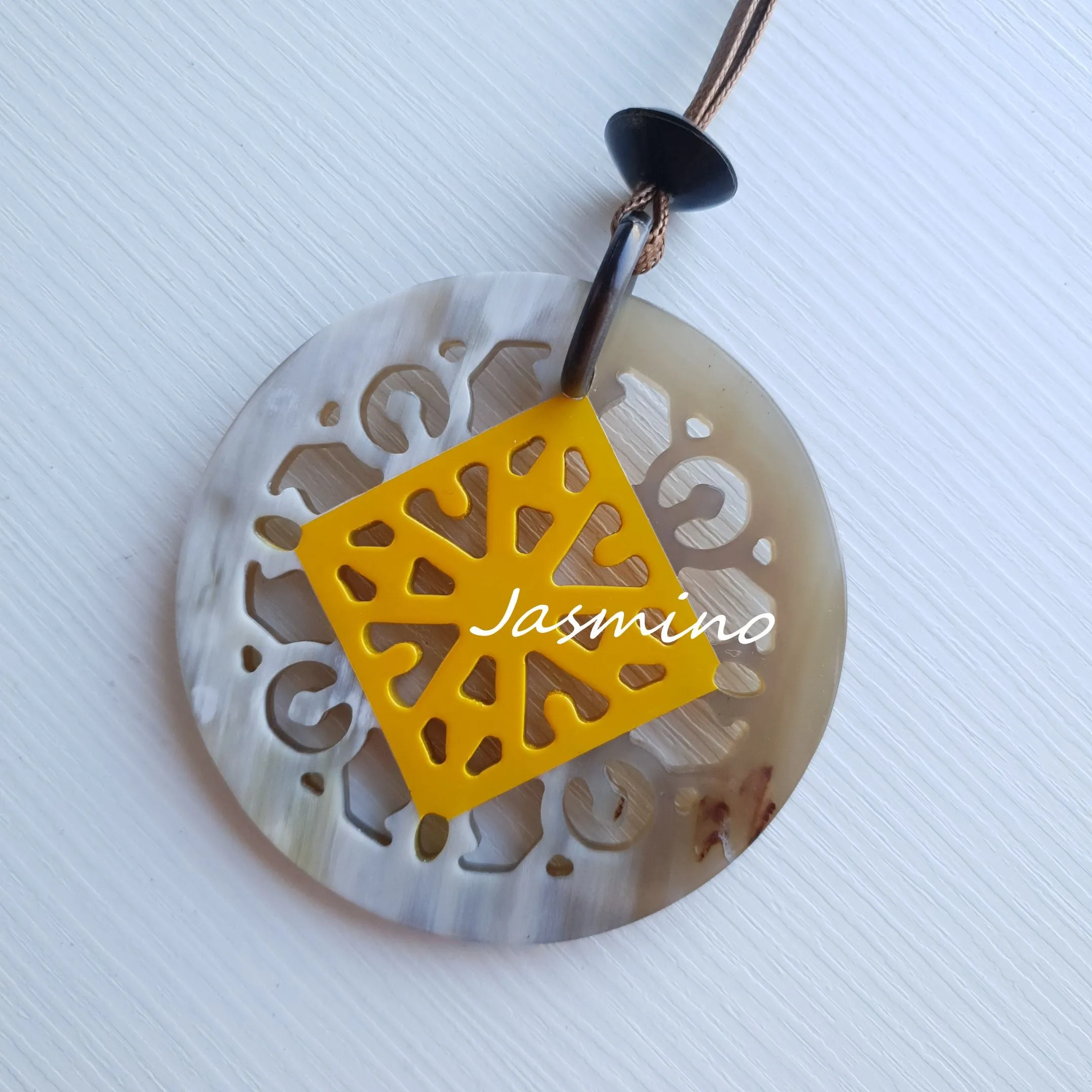 Handmade Donut Buffalo Horn Pendant J17870, Sources as Natural Material