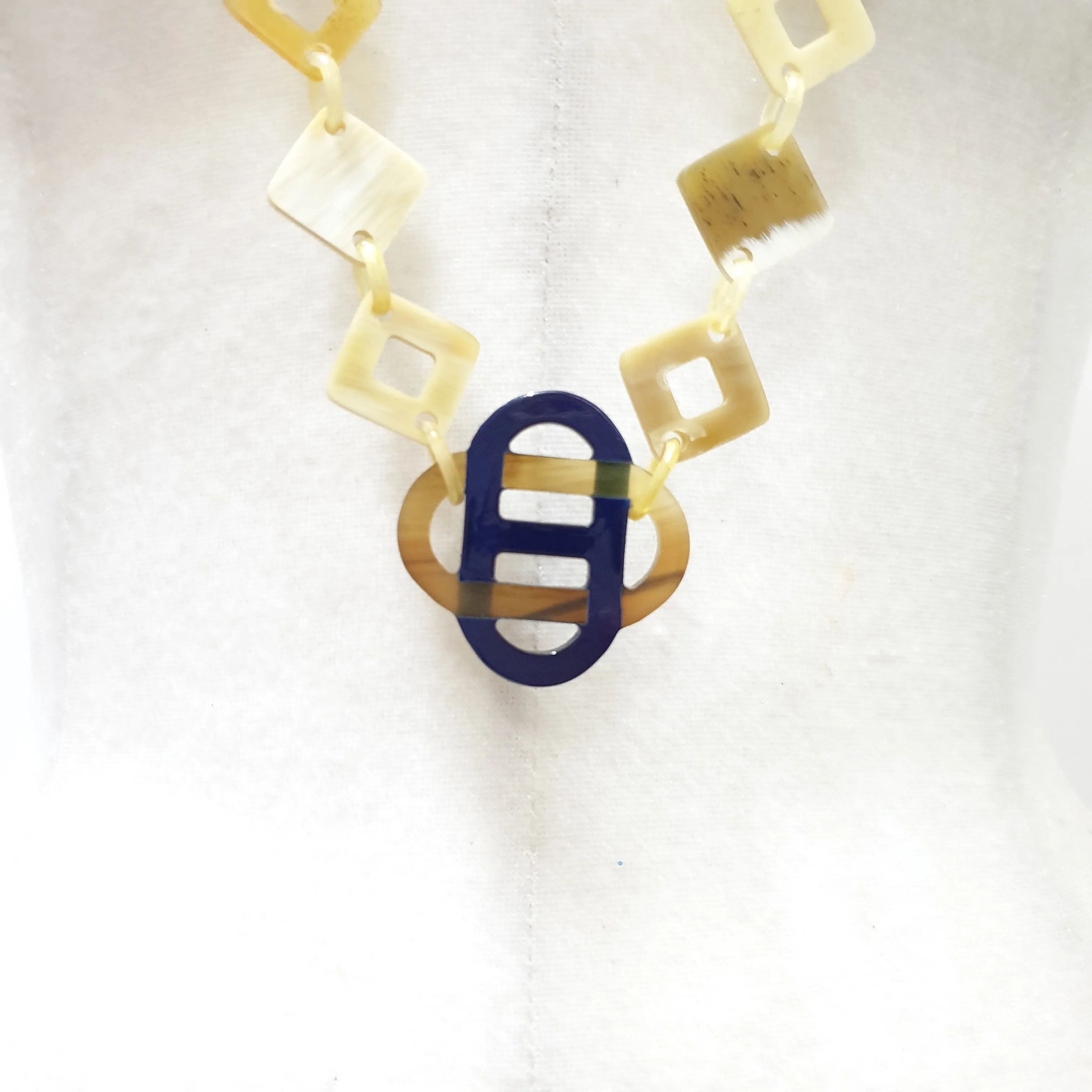 Natural and Stunning Handmade Necklace J18207, Enhanced value for Women
